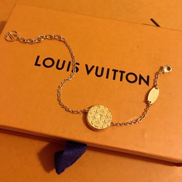 Louis Vuitton L TO V PEARLFECTION BRACELET - Picture 7 of 8